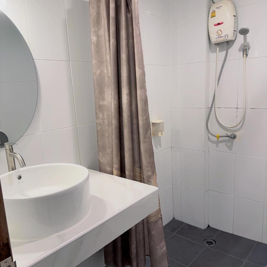 Jomtien Hostel 3 Екстер'єр фото