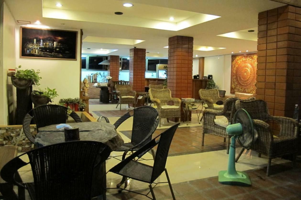 Jomtien Hostel 3 Екстер'єр фото